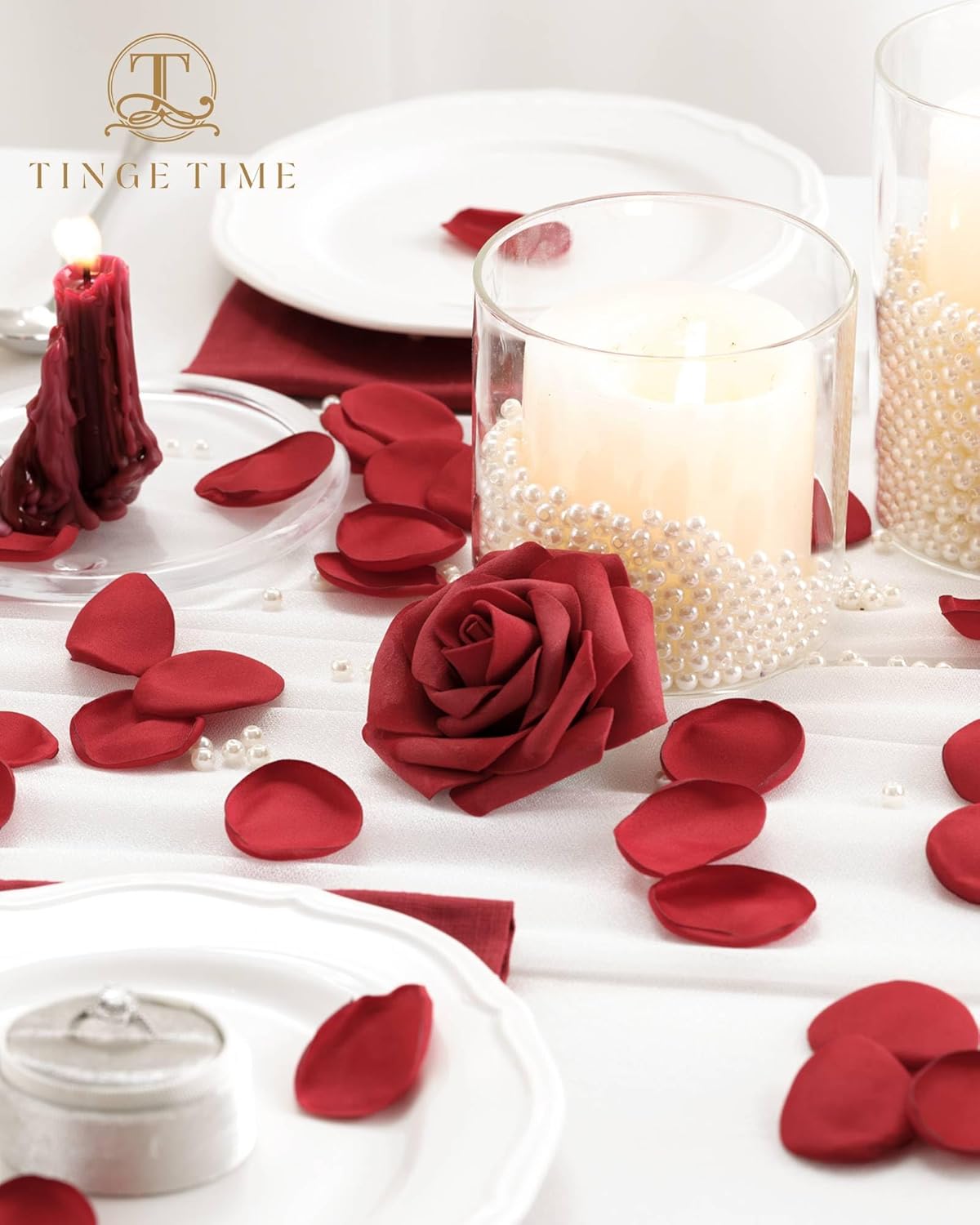 TINGE TIME 200pcs Silk Flower Petals for Wedding, Rose Petals for Decoration, Fake Flower Petals for Bridal Showers, Flower Girl Petals for Anniversaries and Parties (Red)
