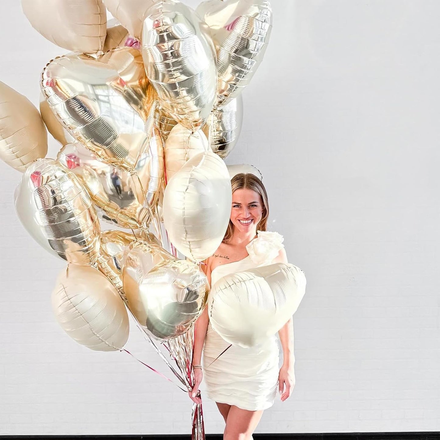 Champagne Gold Heart Balloons,12Pcs Light Gold Heart Shaped Foil Balloons,18Inch Helium Polyester Film Balloon for Baby Shower Birthday Anniversary Wedding Party Decorations