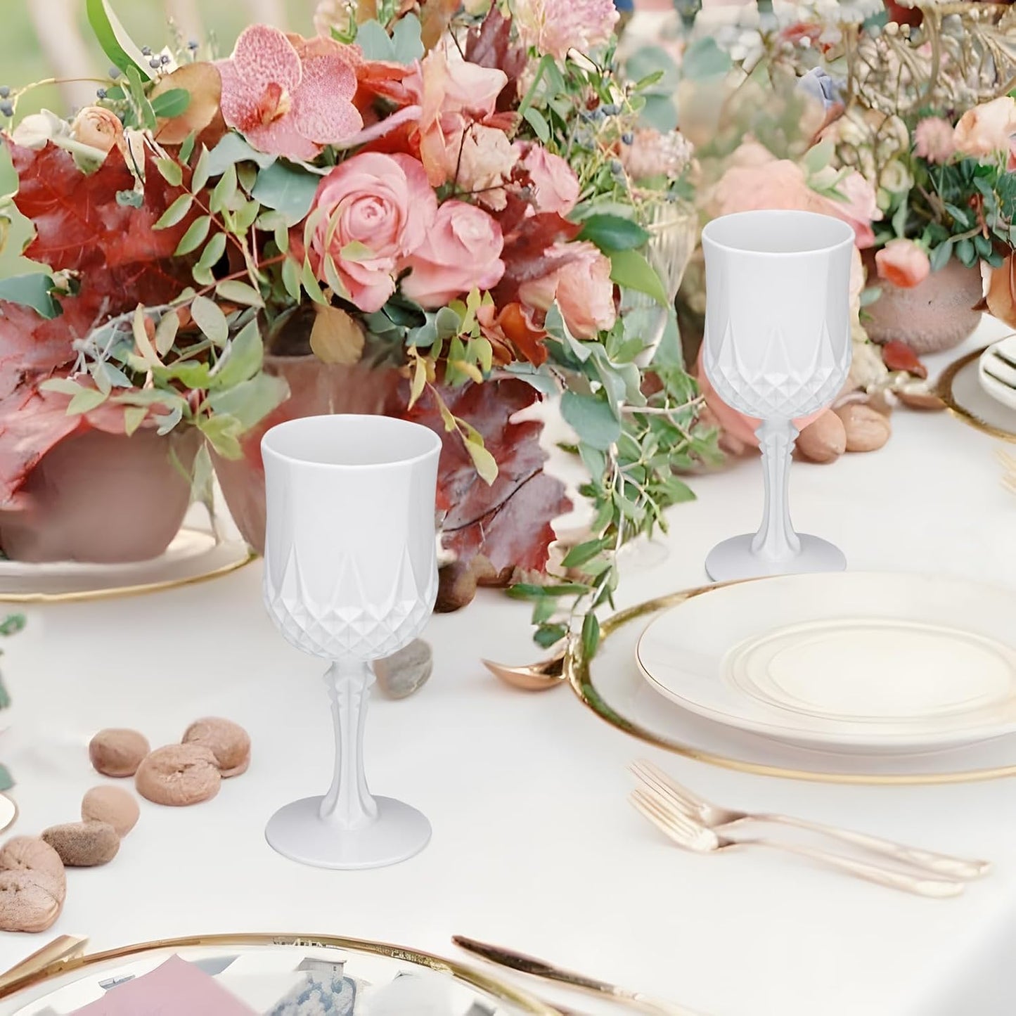 JLYLOL Plastic Vintage Wine Glasses 7OZ Plastic Goblets Vintage Drinking Glasses 24PCS Retro Wedding Glassware Water Goblets Reusable Drinking Cups for Party,Reception,Celebration,Bar,Whiskey(White)