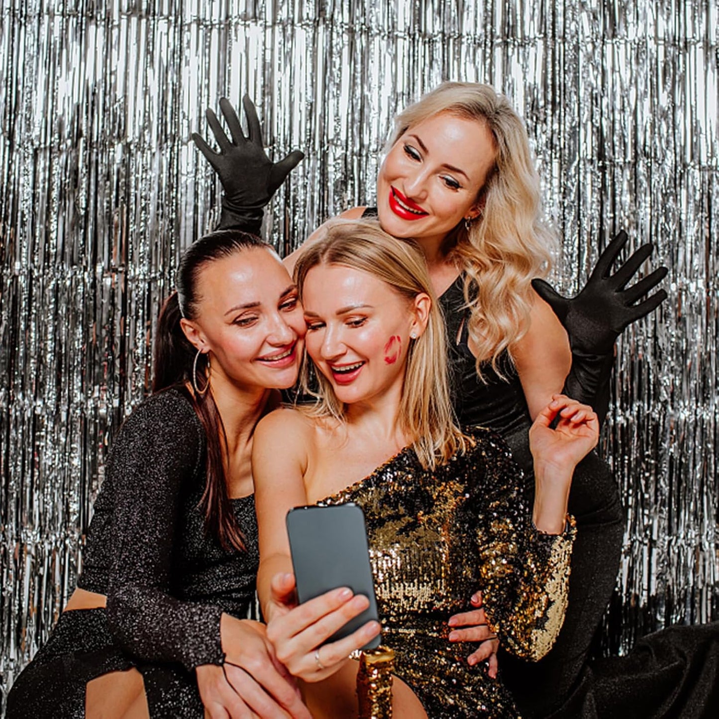 20 Pack Foil Curtain Backdrop Silver Metallic Tinsel Foil Fringe Curtains Photo Booth Props for Birthday Wedding Engagement Baby Shower Bachelorette Christmas Holiday Celebration Party Decorations