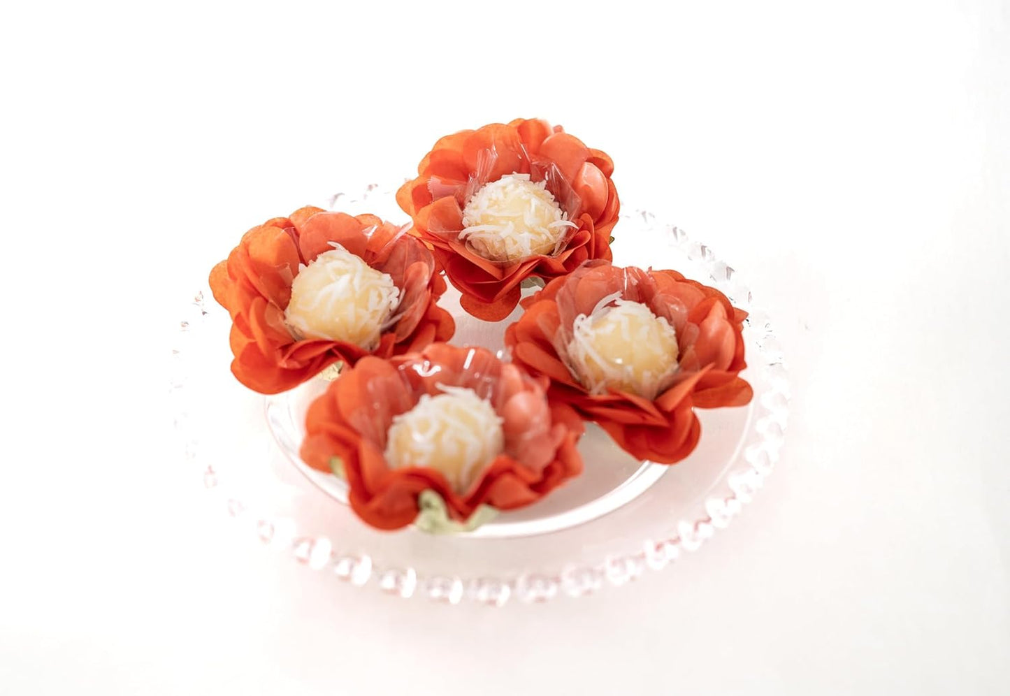 Handmade Paper Truffle Cups | Truffle Liners | Truffle Wrappers | Fominhas | Candy cups for chocolate | Forminhas de Brigadeiro | Candy liners - Pack of 20 - (Paper, Orange)