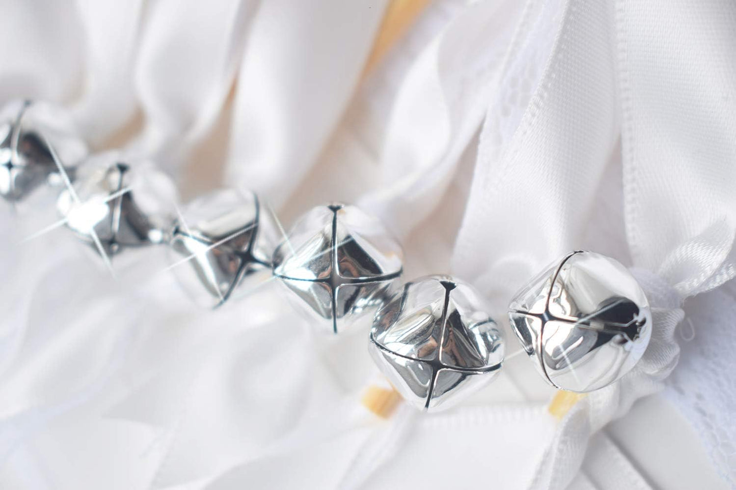 Kingsnow 50 Pack White Lace Ribbon Wands Wedding Streamers with Silver Bells, Silk Fairy Stick Wish Wands for Wedding Send off Party Activities Holiday Celebration