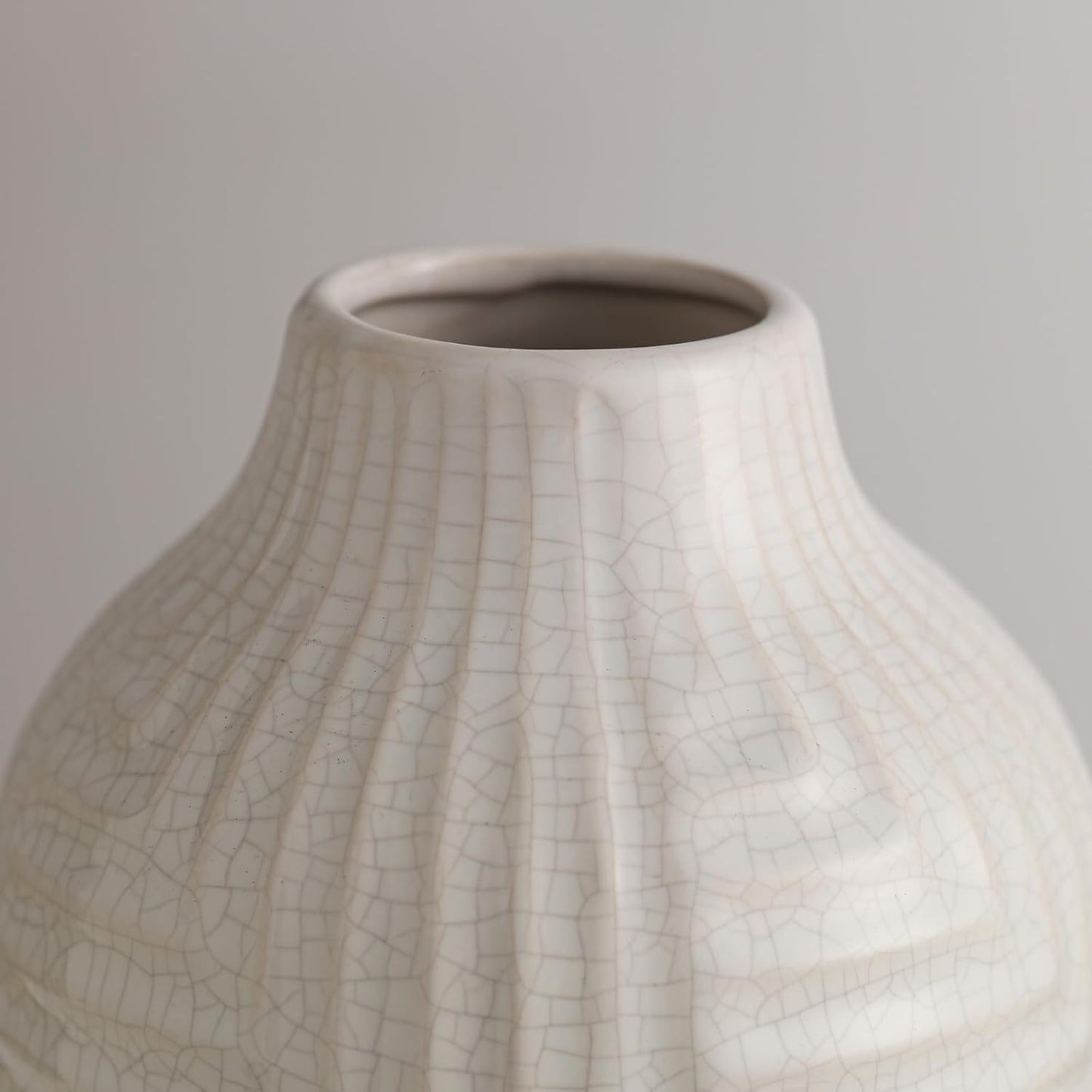 hjn hjn White Vase -Ceramic Vase for Home Decor, Modern Decor Vases for Living Room/Bookshelf/Mantel/Home Decor Accents -13.8" H