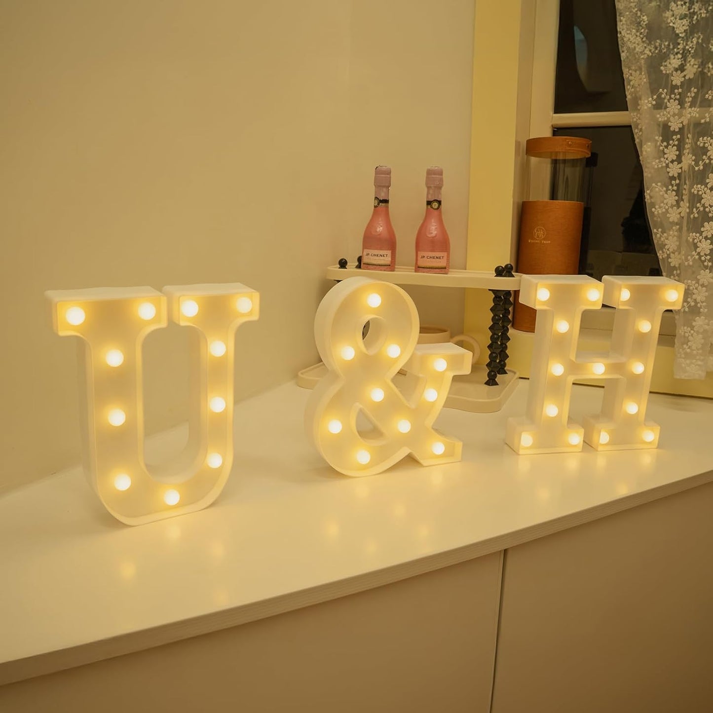 Foaky Rechargeable LED Letter Lights Sign Marquee Light Up Letters Sign for Night Light Wedding/Birthday Party Christmas Lamp Home Bar Decoration (U)