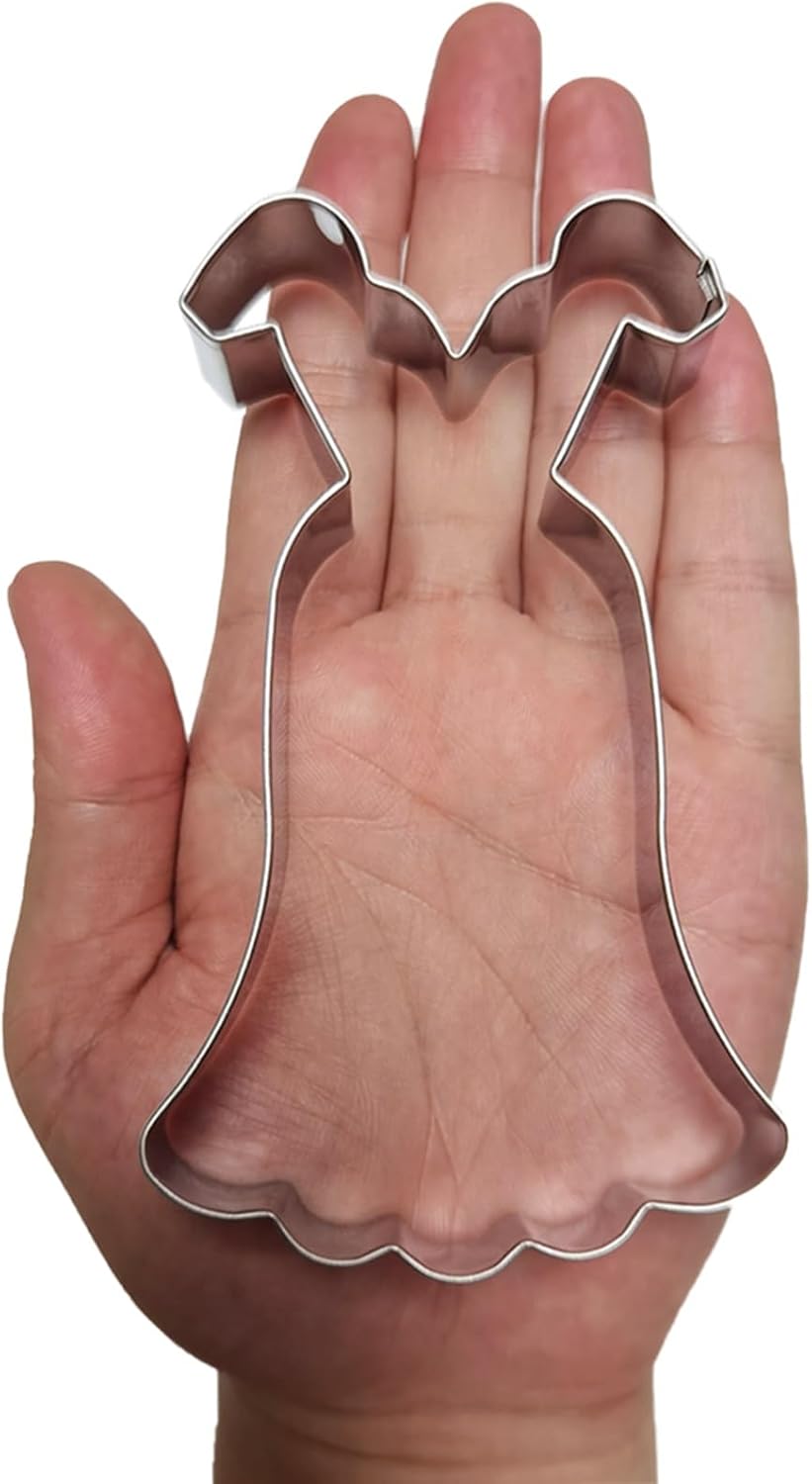 Large Size Dress Shaped Cookie Cutter, Stainless Steel Short Sleeved Wedding Dress Princess Dress Cookie Cutter, 4.9 Inches