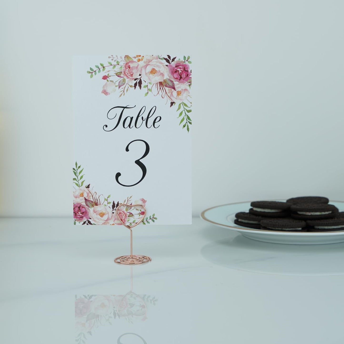 20pcs Mini Place Card Holders, Wire Table Picture Photo Holders with Heart Shaped Menu Memo Clips for Wedding Favors (Rose Gold)