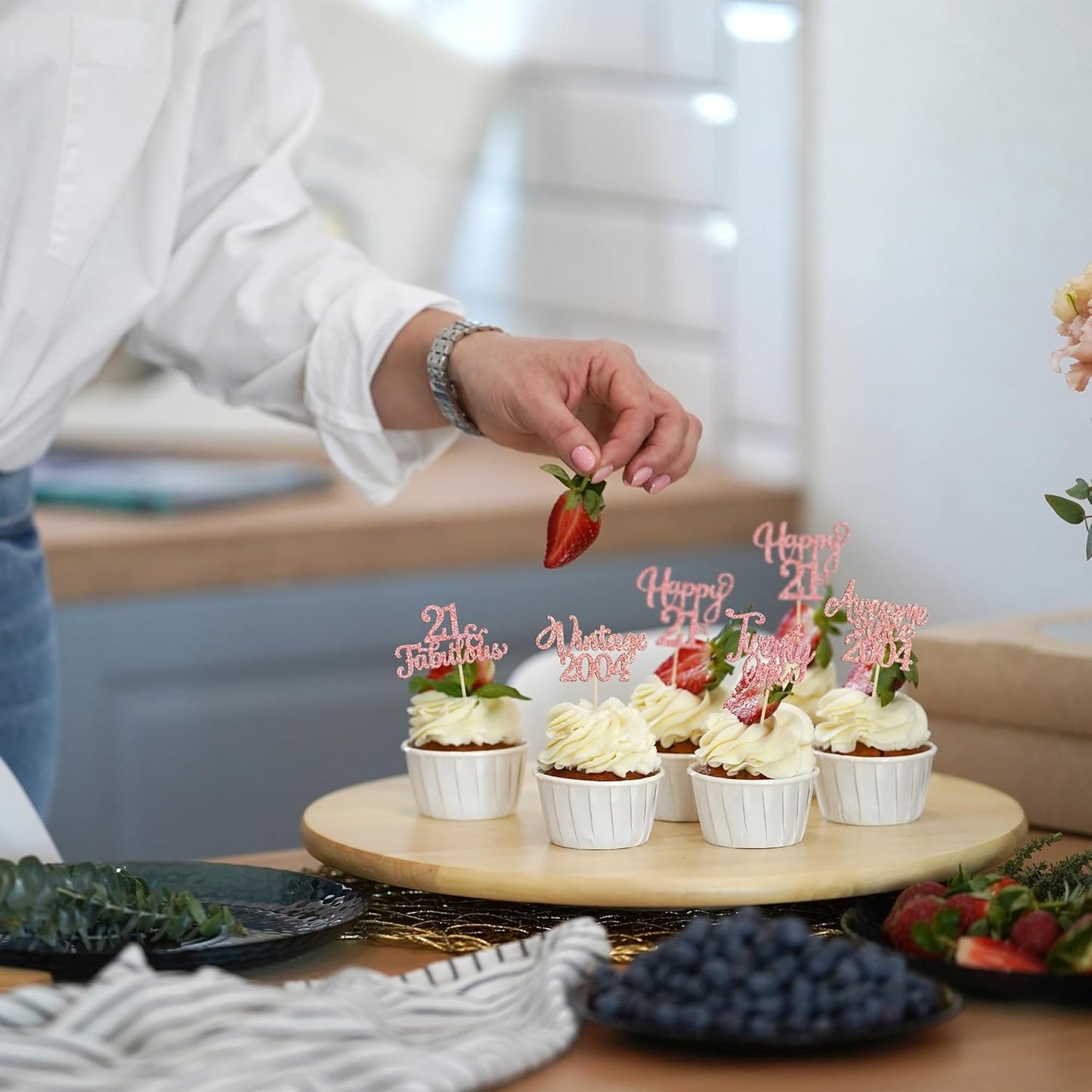 30Pcs Vintage 2004 Cupcake Toppers Glitter Twenty-one 21 Fabulous Happy 21st Birthday Cupcake Picks Cheers to 21 Years for 21st Birthday Anniversary Party Cake Decorations Supplies Rose Gold