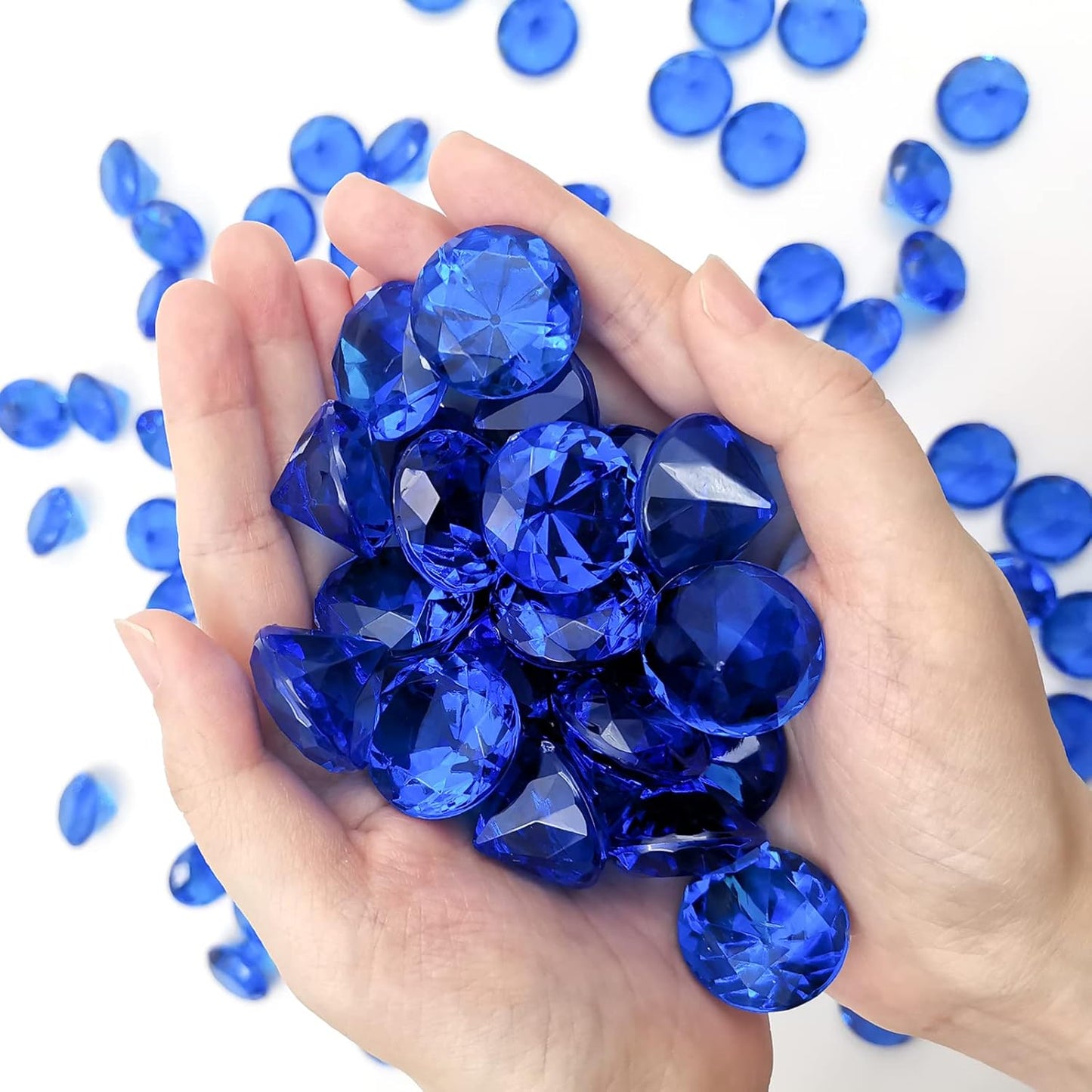 100 pcs Acrylic Diamond Gems, Blue Acrylic Diamonds 1 Inch Faux Diamonds Large Acrylic Diamond Vase Filler Fake Diamonds Decor for Party, Event, Wedding, Arts & Crafts, Birthday Decorations