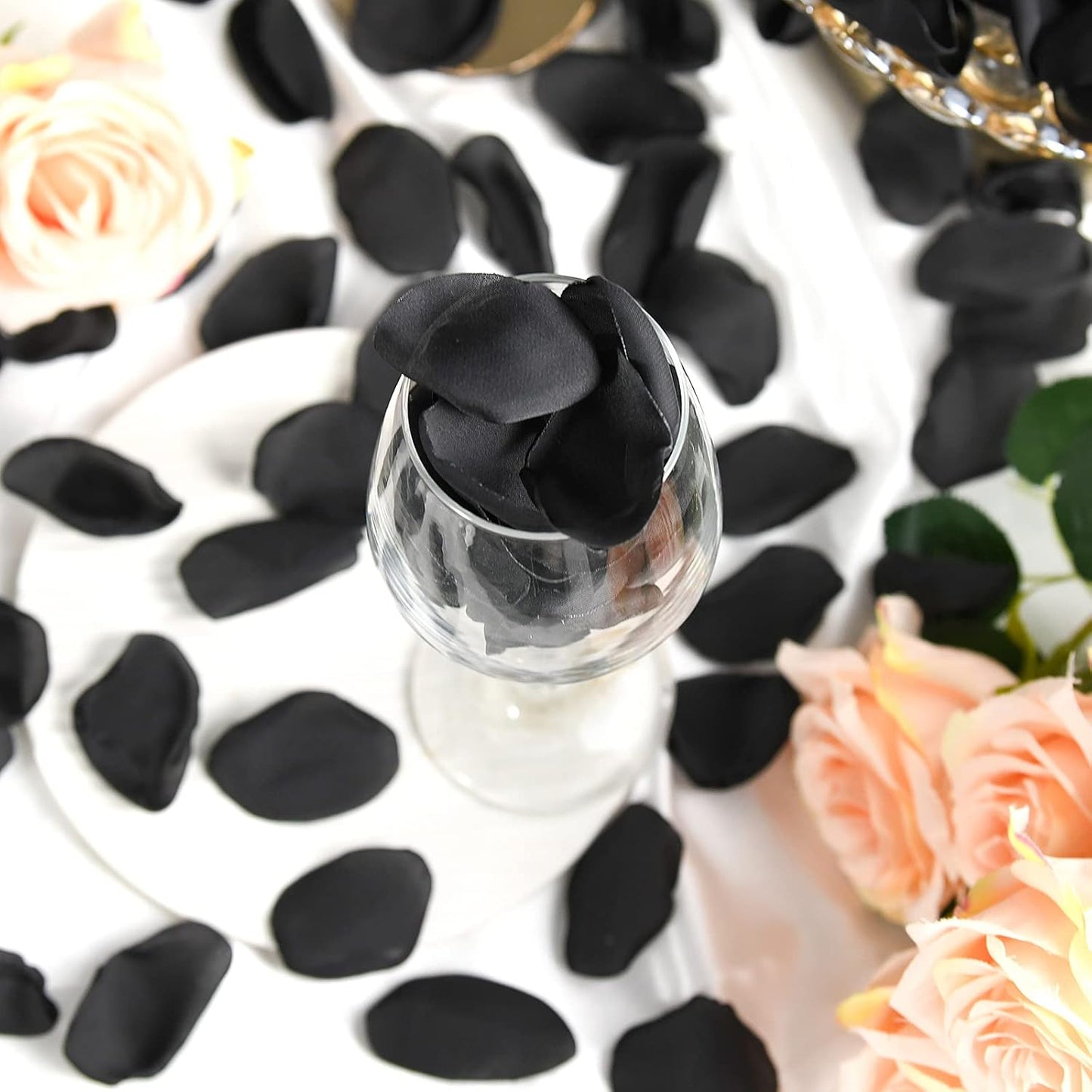 300pcs Artificial Black Rose Petals Fake Silk Flower Petals for Wedding Flower Girl Basket Ceremony Valentines Day Proposal Romantic Night Party Favors Decoration (Black)