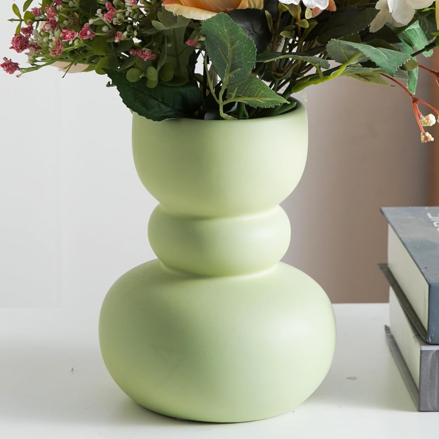 Ceramic Vase Green Modern Dried Flower Vase, Matte Pampas Flower Vases, Boho Home Decor for Centerpiece Wedding Dinner Table Party Living Room Office Bedroom, Housewarming Gift