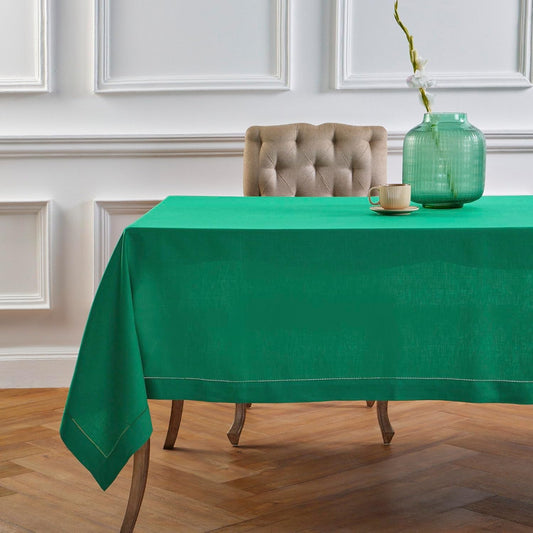 Solino Home Linen Tablecloth 60 x 108 Inch - Classic Hemstitch 100% Pure Linen Emerald Green Table Cloth for Rectangle Tables - Machine Washable Tablecloth for Christmas