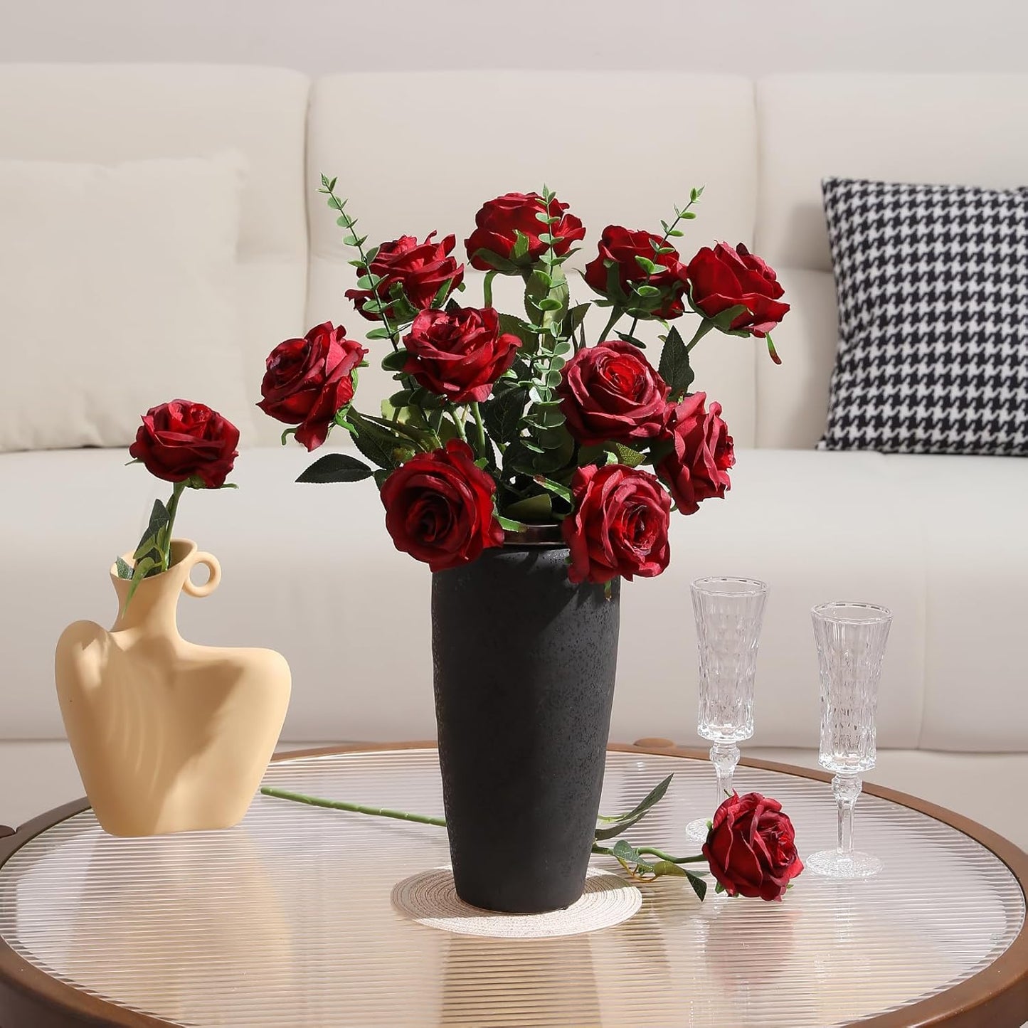 Tifuly 12pcs Red Roses Artificial Flowers,Realistic Long Stem Fake Silk Roses Bouquet for Party Home Wedding Centerpiece Office DIY Decor（Burgundy）
