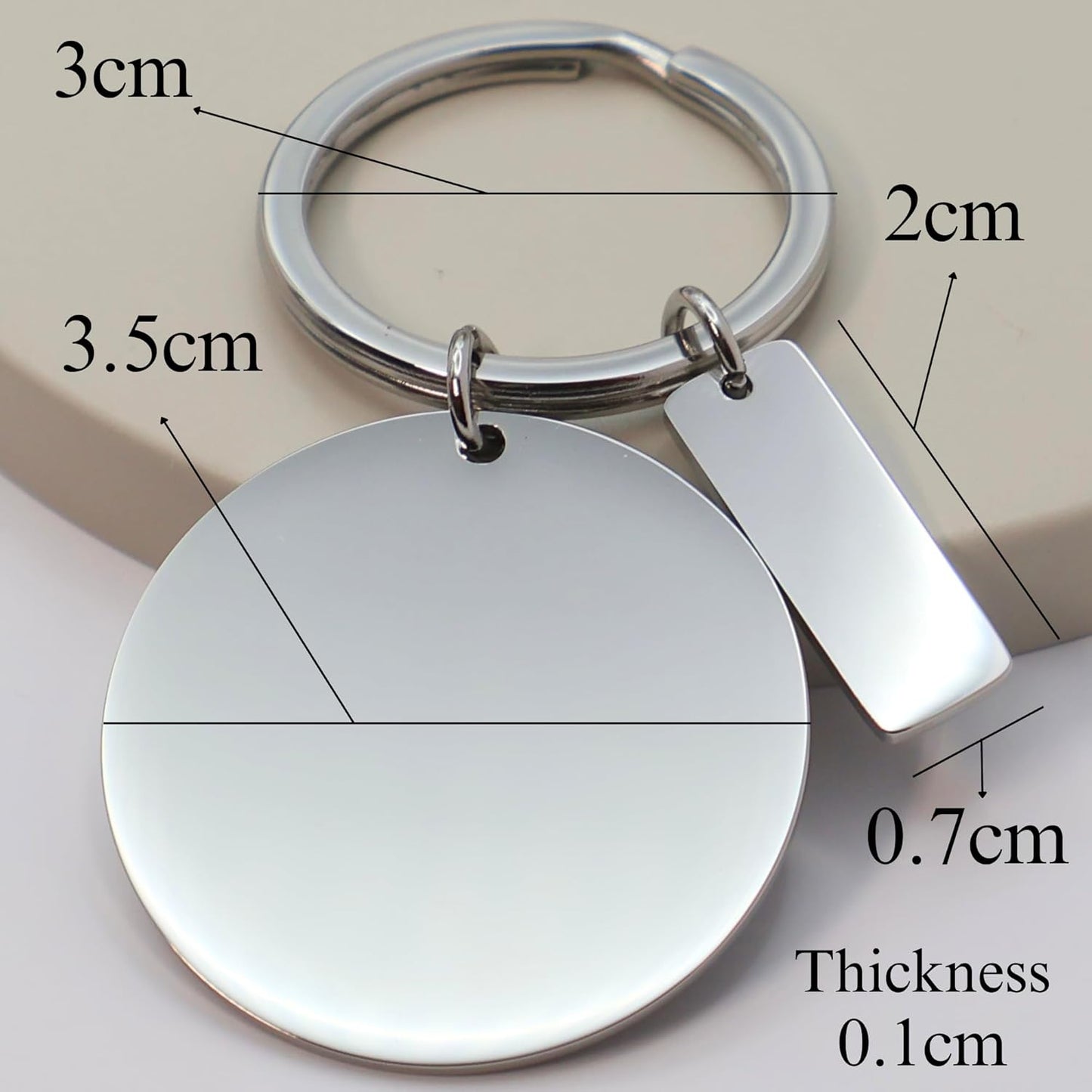 Personalized Pet Photo Engraved Keychain – Custom Dog or Cat Portrait Keepsake – Stainless Steel Pet Memorial Gift for Pet Lovers – Meaningful Remembrance or Holiday Stocking Stuffer