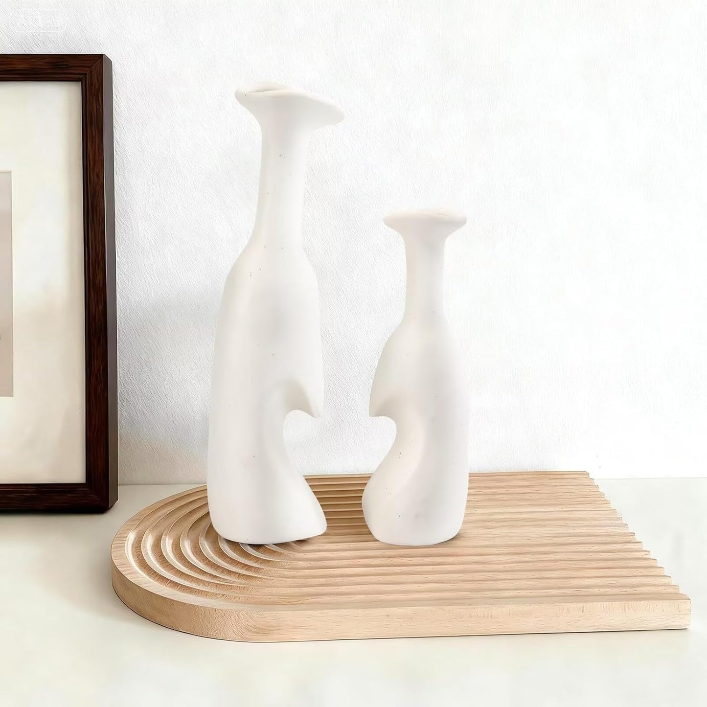 Heart Shaped Small Ceramic Vases Set of 2 Home Decor Boho Vase Modern Matte Flower Vase Minimalist Decorative Vase for Wedding Gift Dining Coffee Table Book Shelf Office Décor