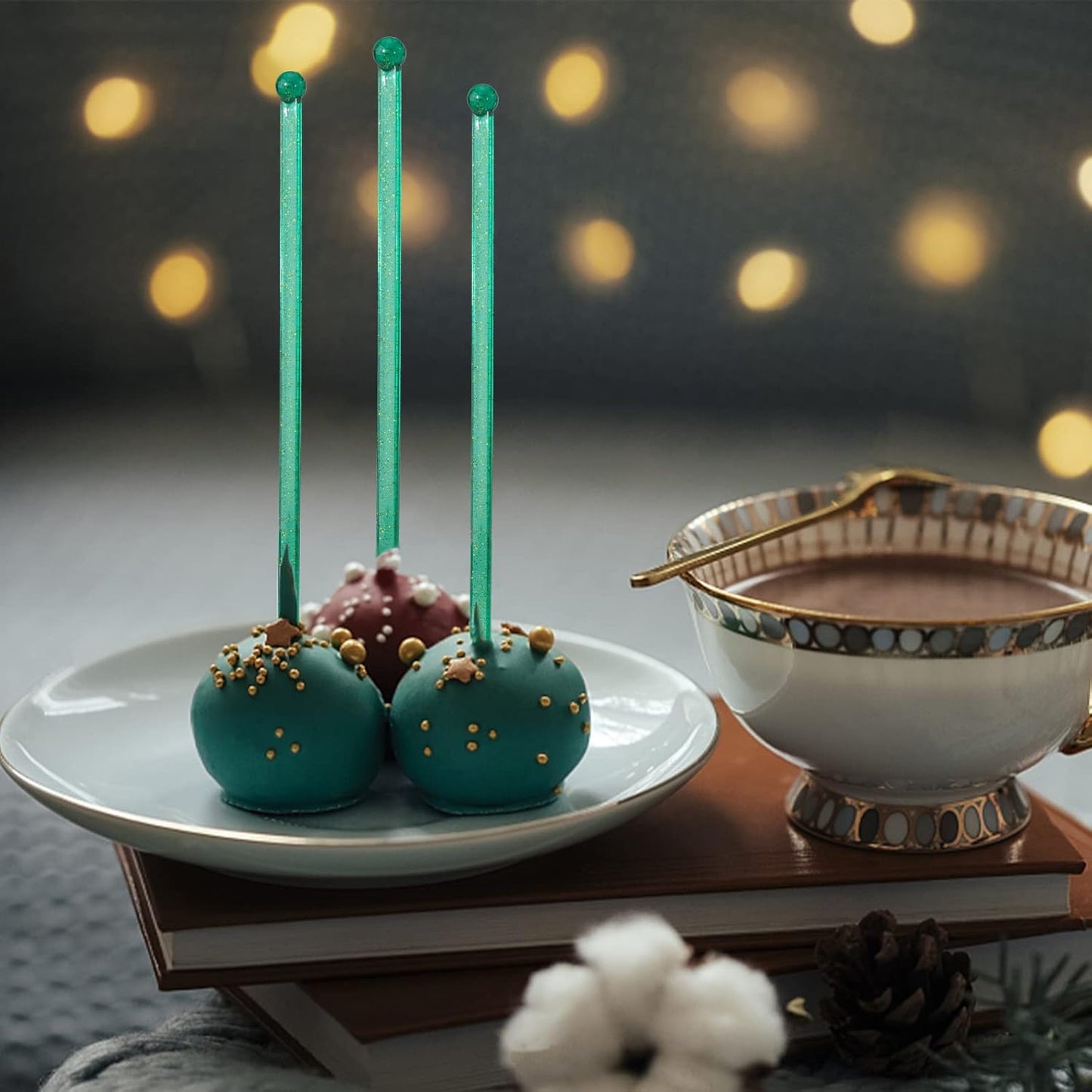 50-PCS Christmas Green Glitter Plastic Swizzle Sticks, Crystal Cake Pops, Cocktail Coffee Drink Stirrers, Stir Sticks for Christmas Party, 7.24 Inch