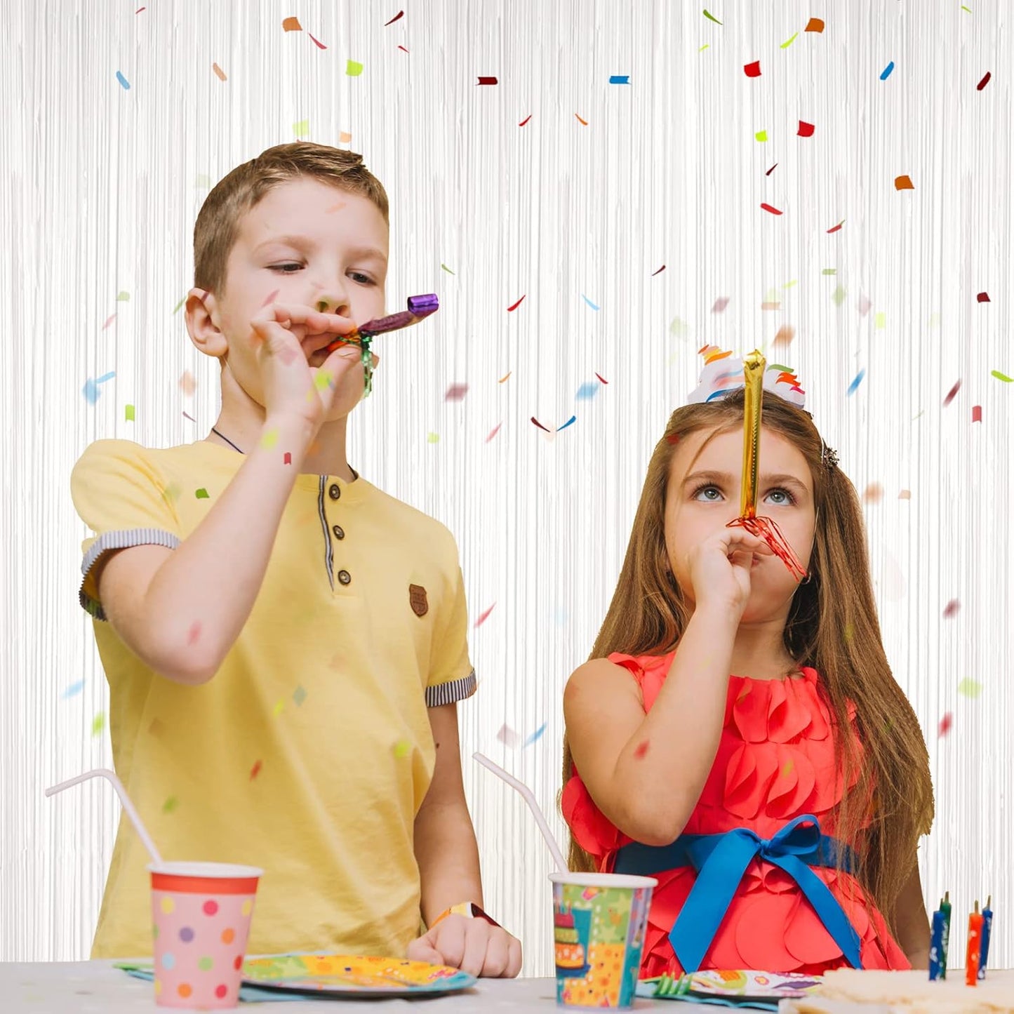 2 Pack White Tinsel Foil Fringe Curtains, White Party Decorations, Metallic Tinsel Party Streamers Backdrop for Birthday Baby Shower Graduation Wedding Anniversary Party Decorations