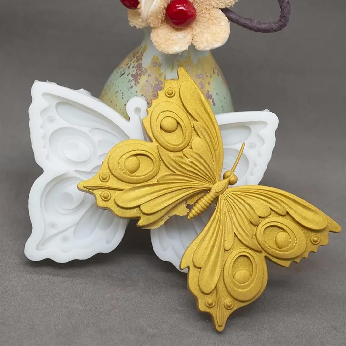 1Pcs 3D Butterfly Silicone Mold, Non-Stick Butterfly Cake Decoration Fondant Molds, for Kitchen Baking, Chocolate, Candy, Biscuits, Flower Paste, Resin Mold, Clay Modeling, Home Decor