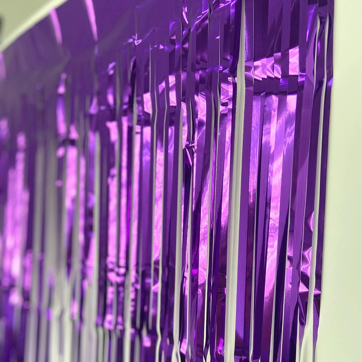 CHRORINE 2 Pcs 1 x 2.5m Purple Metallic Tinsel Foil Fringe Curtain, Backdrop Party Streamers Door Streamers Background for Wedding Bridal Shower Bachelorette Birthday Party Decorations