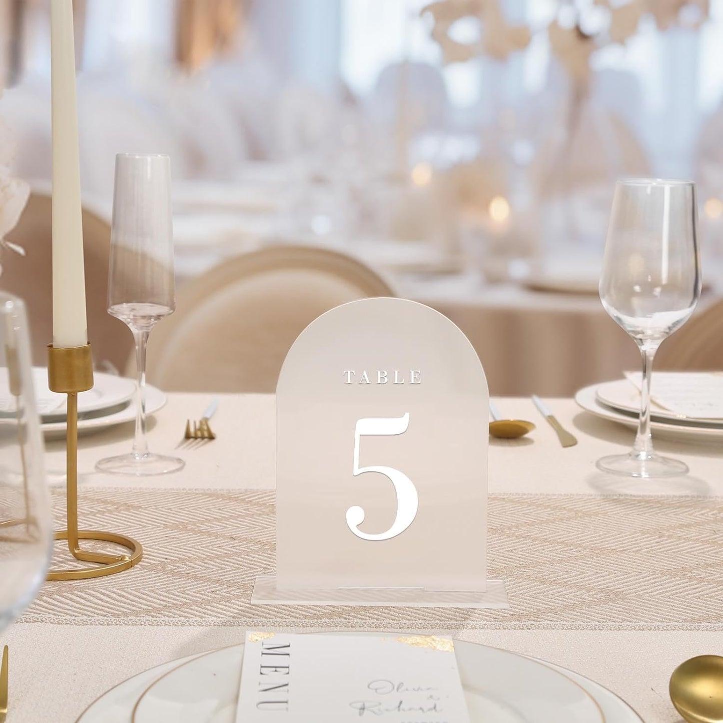UNIQOOO Frosted Arch Wedding Table Numbers with Stands 1-20, 5x7" Acrylic Display Signs and Holders, Pack of 20, Perfect for Centerpiece, Reception, Decoration, Party, Anniversary, Event