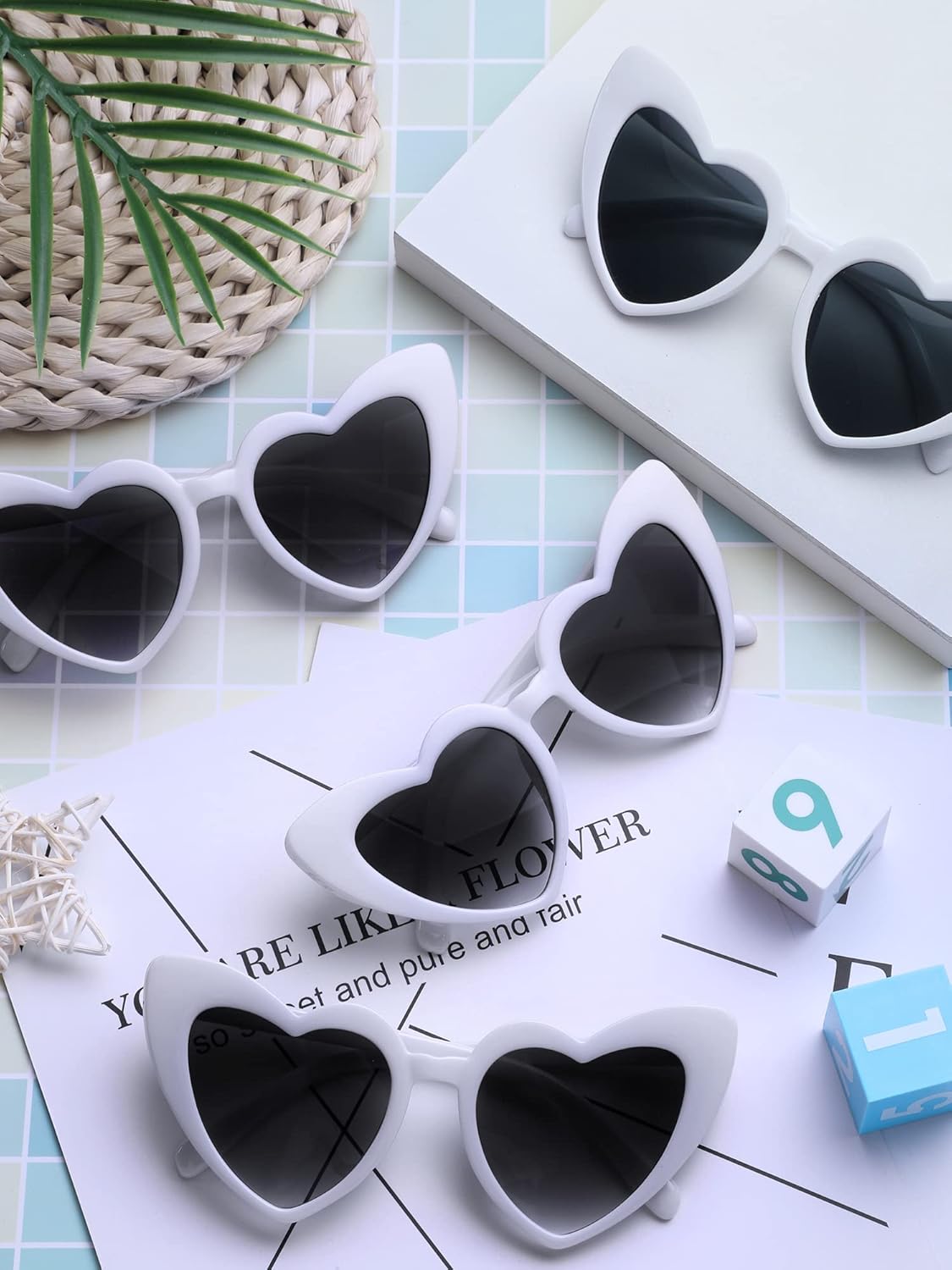 Flutesan 20 Pairs Retro Heart Sunglasses Vintage Cat Eye Heart Glasses Women Bachelorette Bride Sunglasses Bulk
