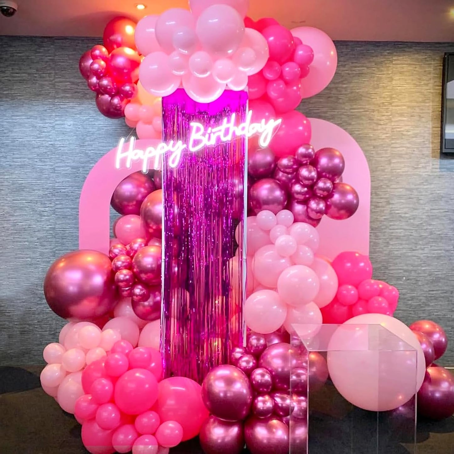 Hot Pink Balloon Garland Arch Kit,150Pcs Baby Pink and Metallic Magenta Balloon Pink Confetti Balloons with Heart Foil Balloons for Girls' Birthday Princess Wedding Baby Shower Party Decorations