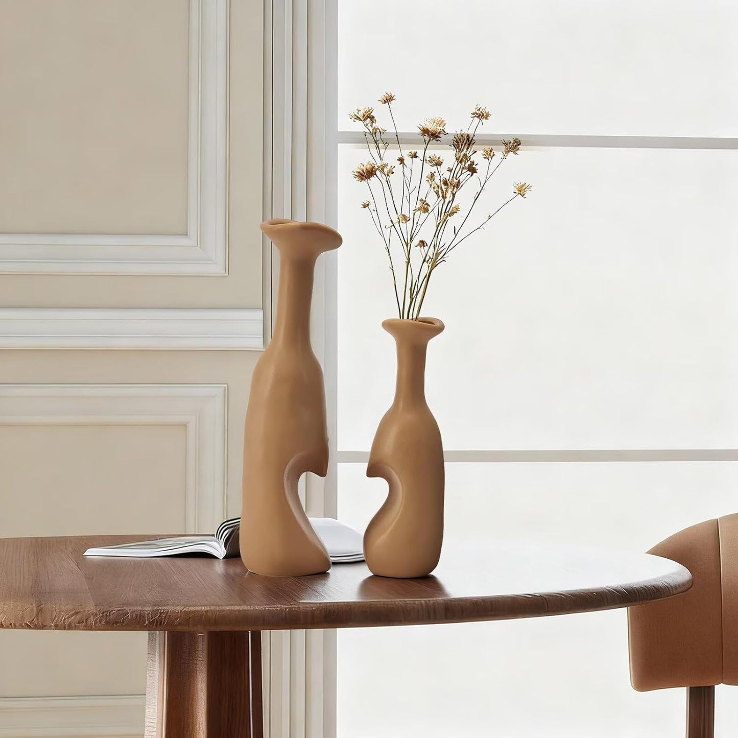 Heart Shaped Small Ceramic Vases Set of 2 Home Decor Boho Vase Modern Matte Flower Vase Minimalist Decorative Vase for Wedding Gift Dining Coffee Table Book Shelf Office Décor