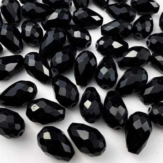 100pcs 8x12mm Teardrop Crystal Glass Beads Vertical Hole Faceted Glass Teardrop Spacer Beads for Bracelets Necklace Earring DIY Jewelry Making Craft(Black)