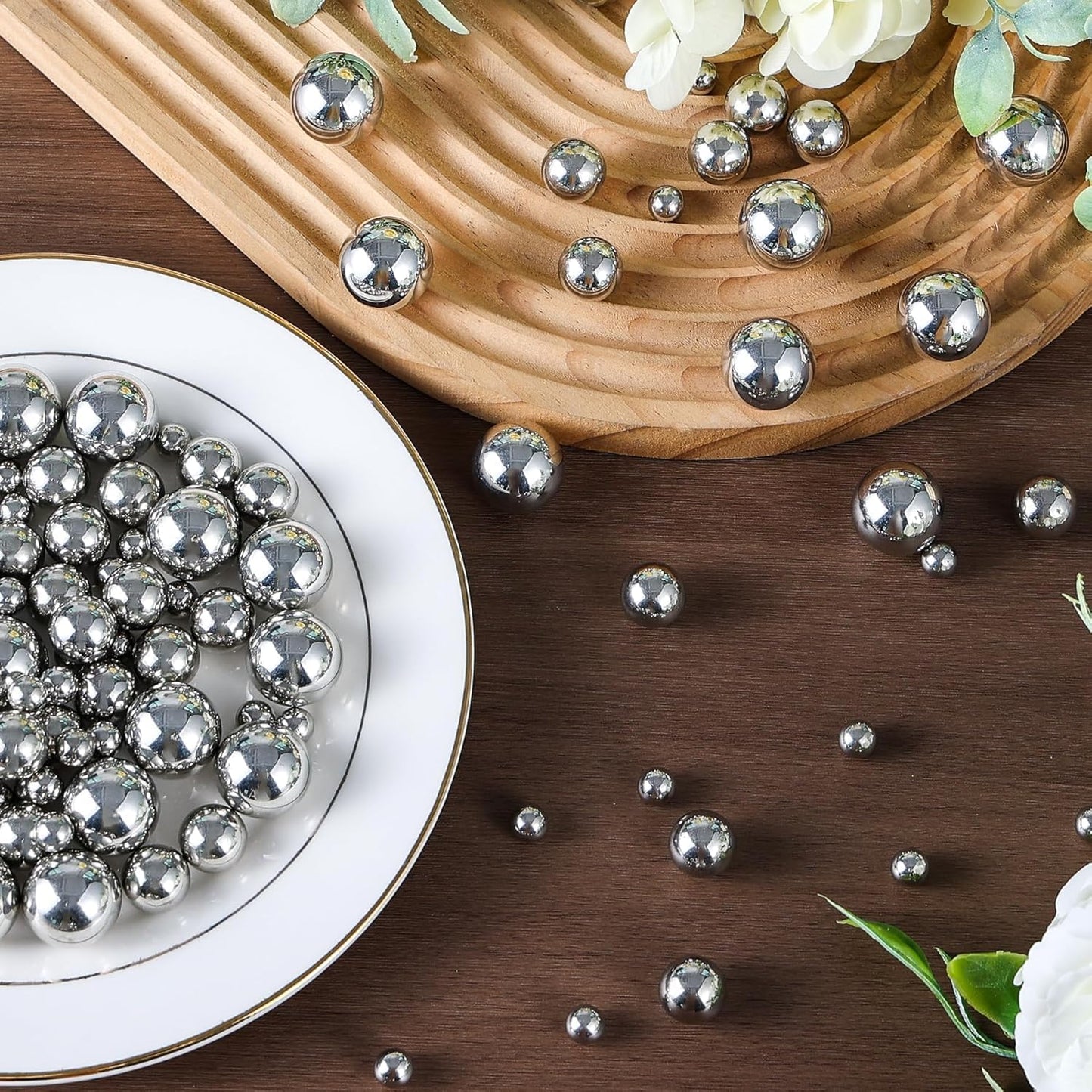 260Pcs Silver Glossy Beads for Centerpiece Decor, Artifical Pearls Vase Filler, Makeup Brush Beads, No Hole Round Pearl Beads for Wedding Birthday Christmas Party Home Decor(18mm 14mm 6mm)
