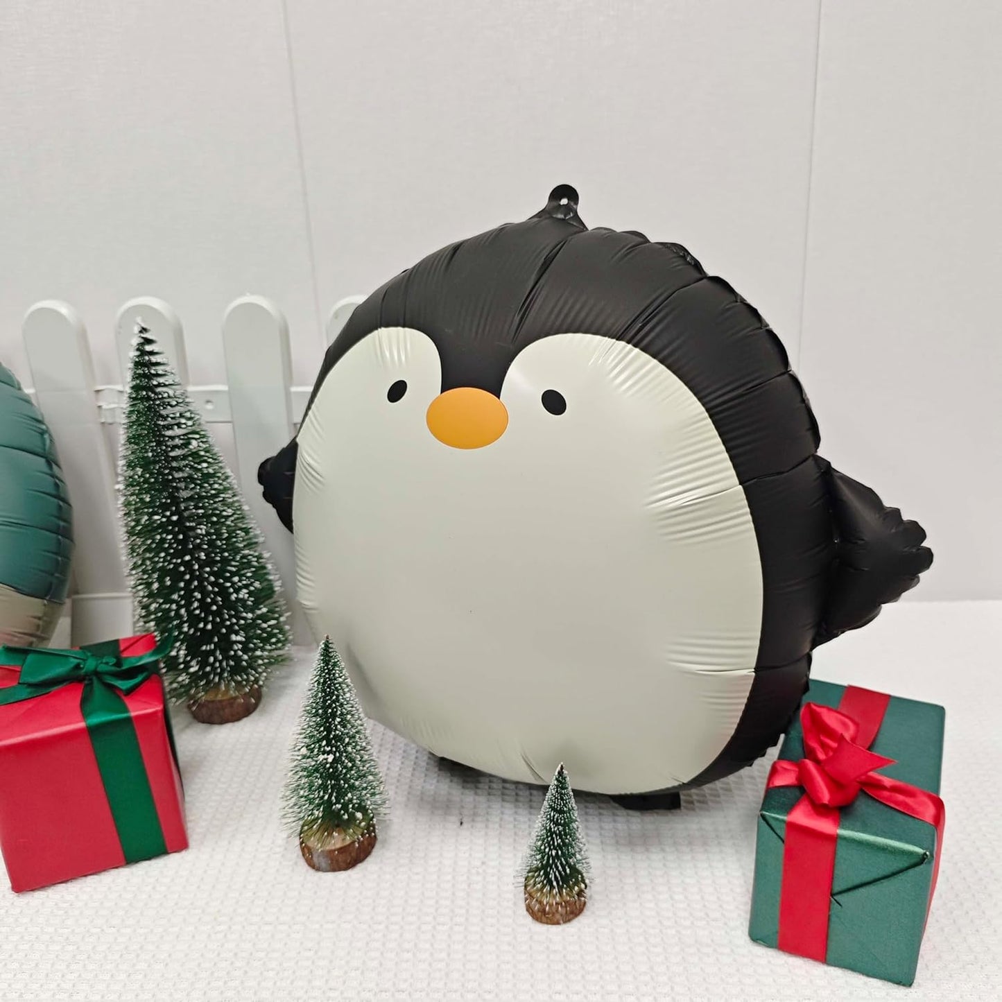 2PCS Matte Walking Animal Penguin Balloon Cute Penguin Shaped Foil Mylar Balloon For Farm Animal Penguin Theme Birthday Party Kids Birthday Party Decorative Supplies