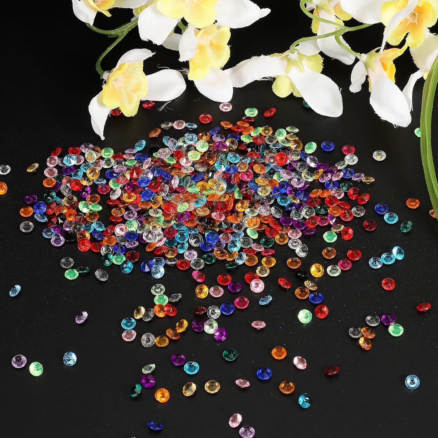 PATIKIL 10000 Pcs Wedding Table Scatter Confetti Crystals 4.5 mm Acrylic Diamonds Vase Fillers Gems for Table Centerpiece Decorations Party Vase Beads, Olive Green