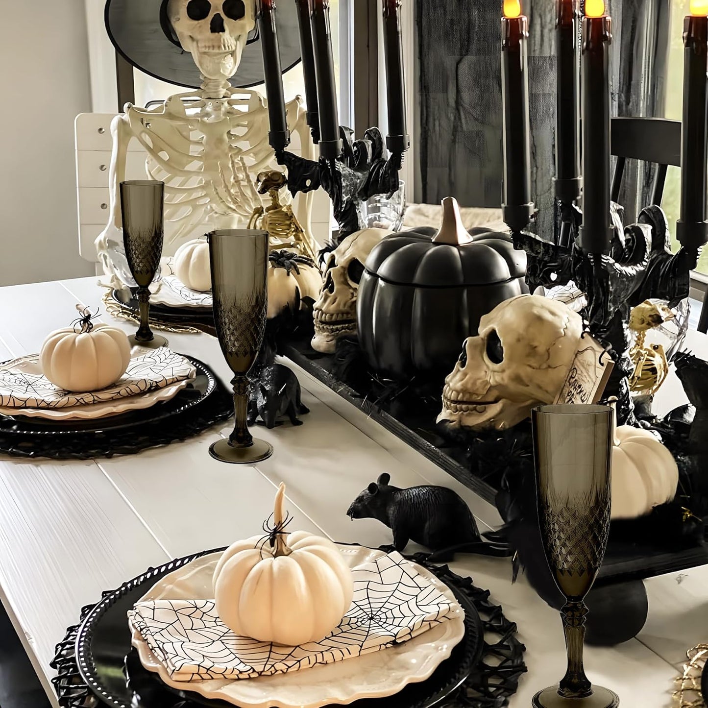 Plastic Champagne Flutes, 12PCS Black Wine Glasses Goblets Cups Shatterproof Reusable Flute for Halloween Weddings Bachelor Parties Toasting and Events(12, Black)