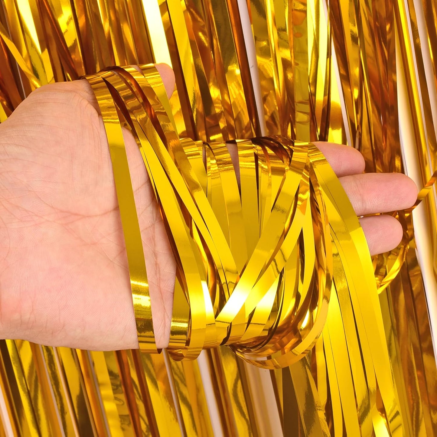 BRAVESHINE Gold Foil Fringe Backdrop Curtain - Metallic Tinsel Photo Backdrop Streamers for Men 50th Birthdays Decorations, Anniversary, Christmas, New Years, Engagement Party Decorations