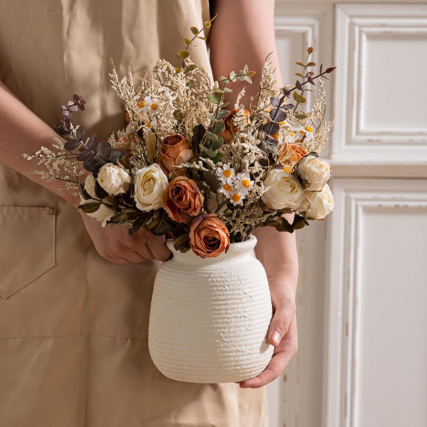 Ceramic Flower Vase, 6“ Small Rustic Farmhouse Vases Home Decor, Short Pottery Decorative Pampas Vase for Table Living Room Entryway Mantel Bookshelf Bedroom Bathroom Kitchen-White