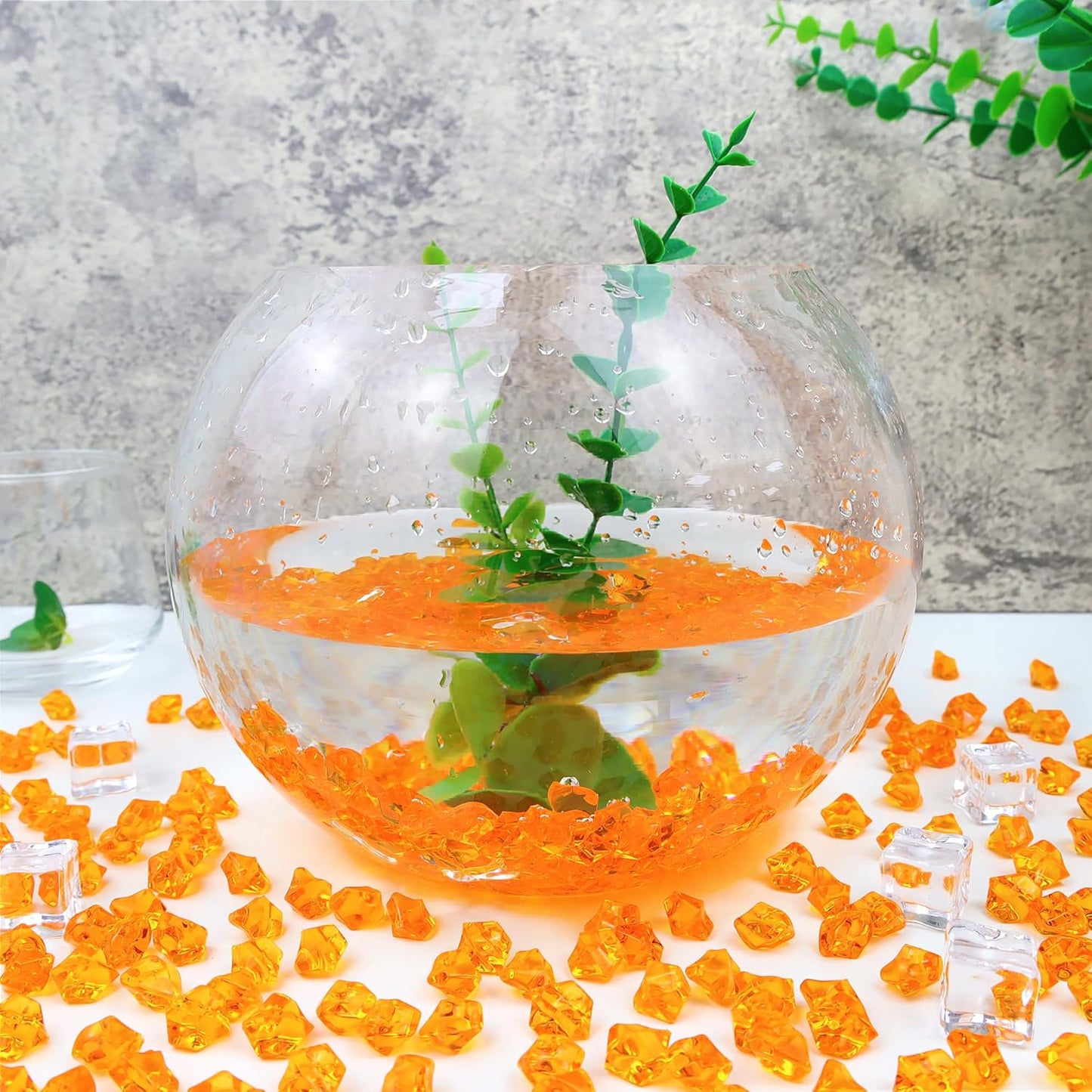 YATOJUZI 500pcs Fake Ice Cubes Orange Acrylic Crushed Rocks Vase Fillers Plastic Diamonds Gems for DIY Party Wedding Centerpiece Table Scatter Prop Display 0.5" (Only Orange)
