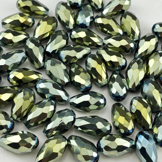 150pcs 4x6mm Teardrop Crystal Glass Beads for Jewelry Making, Faceted Vertical Hole Teardrop Glass Spacer Beads for Wind Chimes Bracelet Earring Necklace DIY Craft(Green Light)