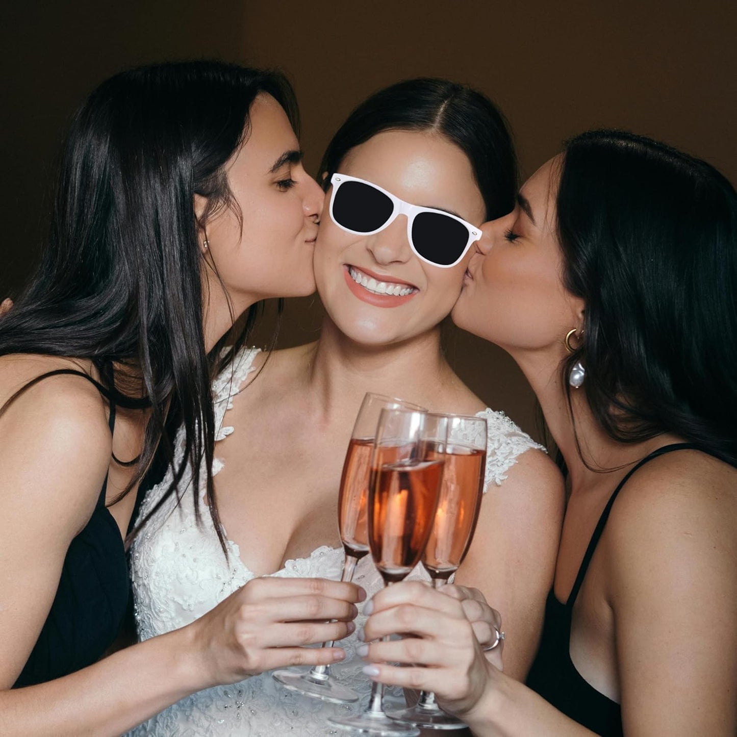 18pcs Bridesmaid Scrunchies Proposal Gifts Bachelorette Hair Claws Clips Girls heart sunglasses for Wedding Party Favors(Blue )