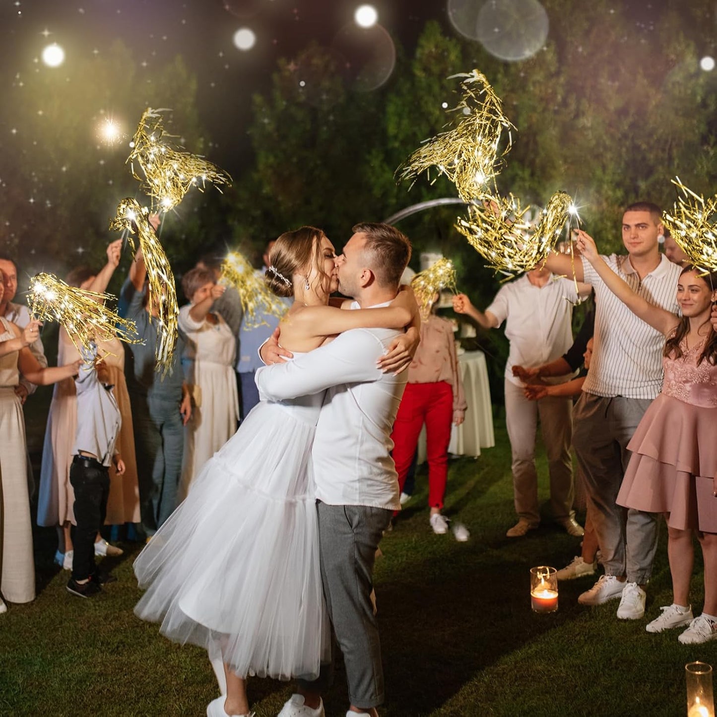 100 Pcs Lighted Wedding Wands LED Tinsel Wands Light up Streamers Sparklers for Wedding Send Off and Exits Birthday Party Props Favors(Gold)