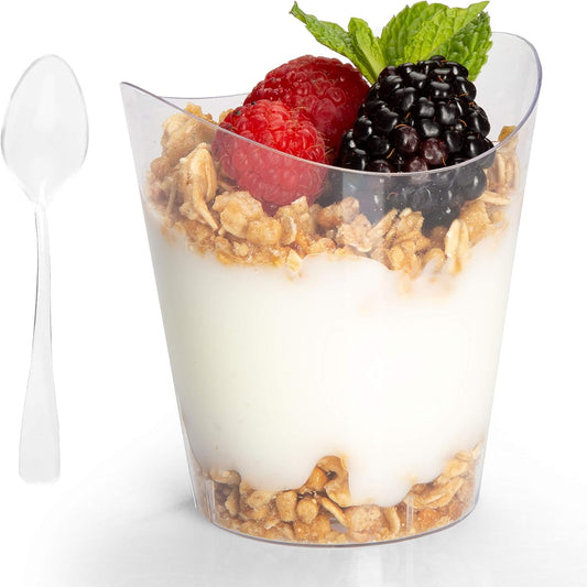 Ilyapa 4oz Plastic Dessert Cups - 100 Pack Mini Dessert Cups with Spoons - Clear Reusable Small Appetizer Cup for Cheesecake Shooters, Chocolate Mousse, Parfait - Party and Catering Supplies - Round
