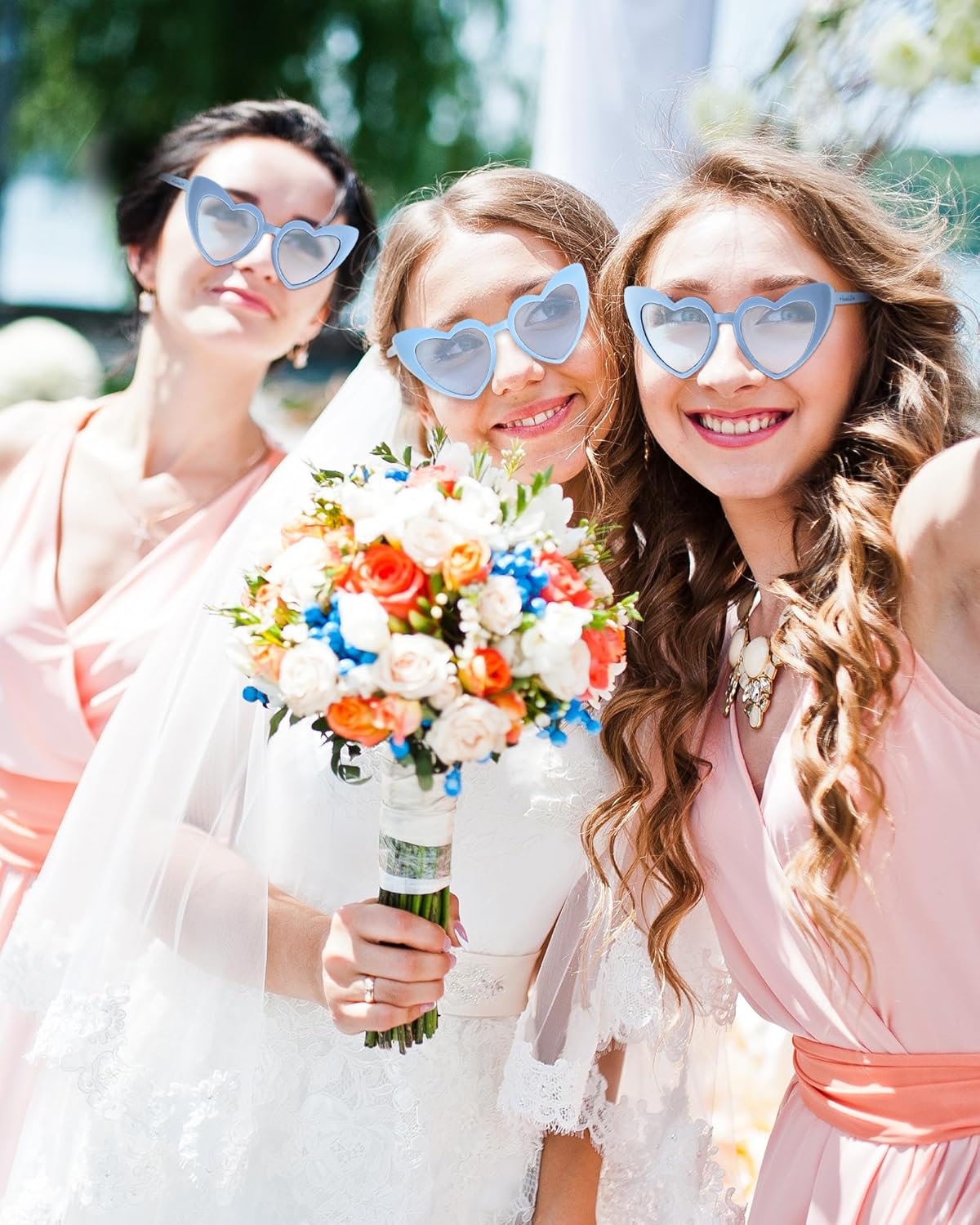 Flutesan 20 Pairs Retro Heart Sunglasses Vintage Cat Eye Heart Glasses Women Bachelorette Bride Sunglasses Bulk