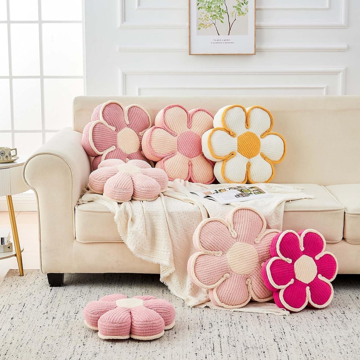 Flower Pillow, Soft Flower Decorative Throw Pillow, Cute Daisy Flower Shaped Seating Floor Cushion Room Décor Plush Pillows for Sofa Couch Bed (13.7 Inch, Hot Pink)