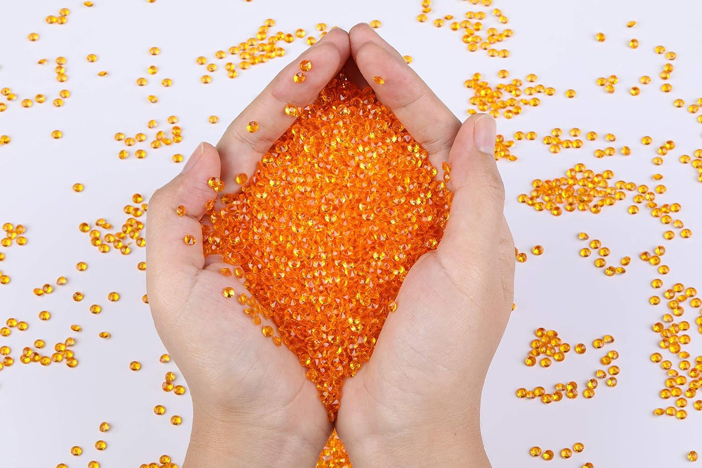 10000 pcs/Pack Wedding Table Scatter Confetti Crystals Acrylic Diamonds Vase Fillers 4.5 mm Rhinestones for Wedding, Bridal Shower, Vase Beads Decorations (Bisque)