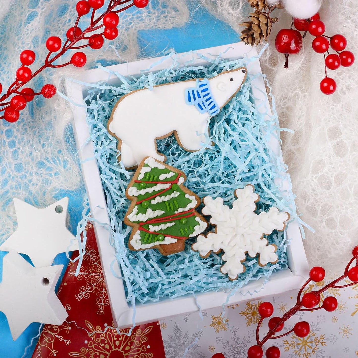 1 LB Light Blue Crinkle Cut Paper Shred Filler Great for Gift Wrapping, Light Blue Basket Fillers, Birthday, Gift Wrapping, Halloween Thanksgiving Christmas Easter Party Decor Filling Supplies