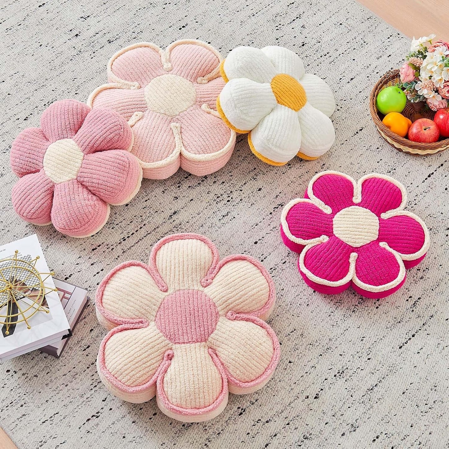 Flower Pillow, Soft Flower Decorative Throw Pillow, Cute Daisy Flower Shaped Seating Floor Cushion Room Décor Plush Pillows for Sofa Couch Bed (13.7 Inch, Light Pink)