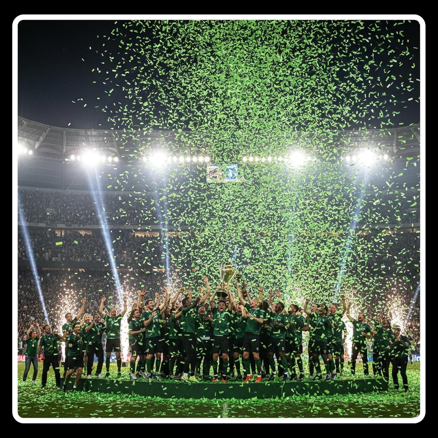 Ultimate Confetti, Rectangular Biodegradable Confetti – light Green Fluttering Tissue Paper Confetti for Cannon and Launcher use - Wedding Confeti, Birthday, Parties and Live Events - 1 lb, 16 oz